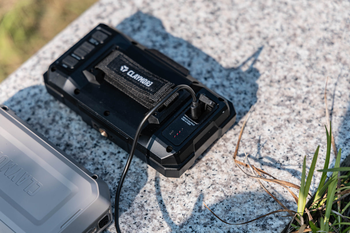 TITAN Camping Lantern