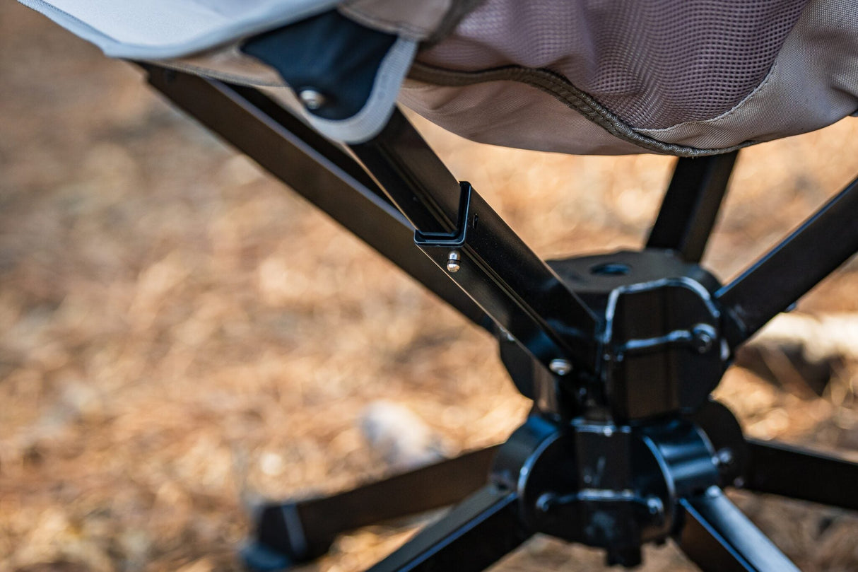 CLAYMORE Swivel Chair 360-degree rotating base